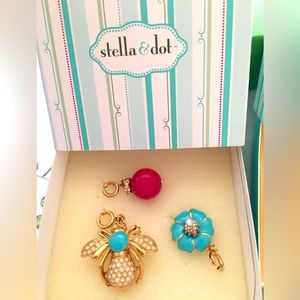 Stella & Dot Palm Beach Charms - Gold/multi - Vintage Find!
